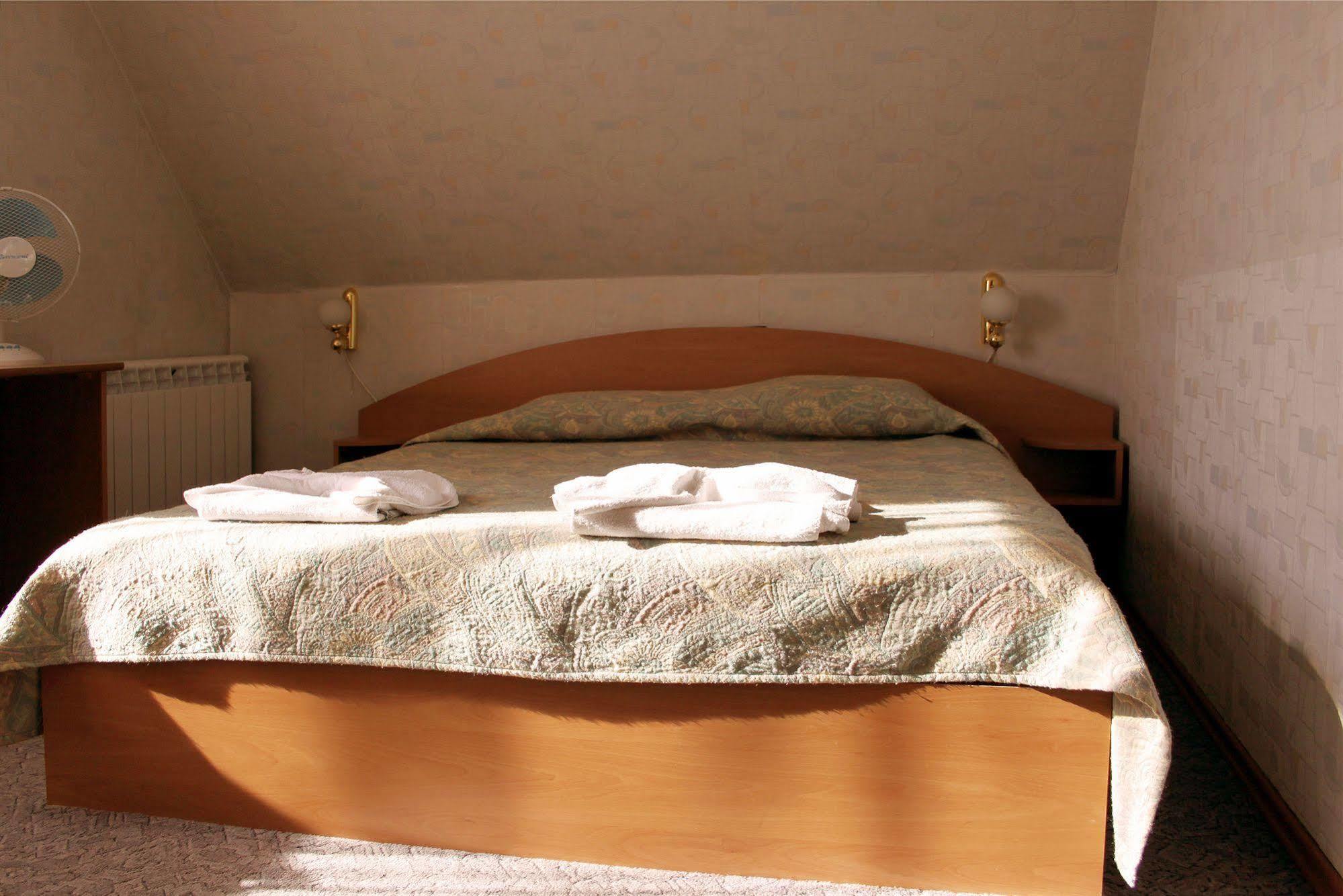 Antik Hotel Varna Exterior photo